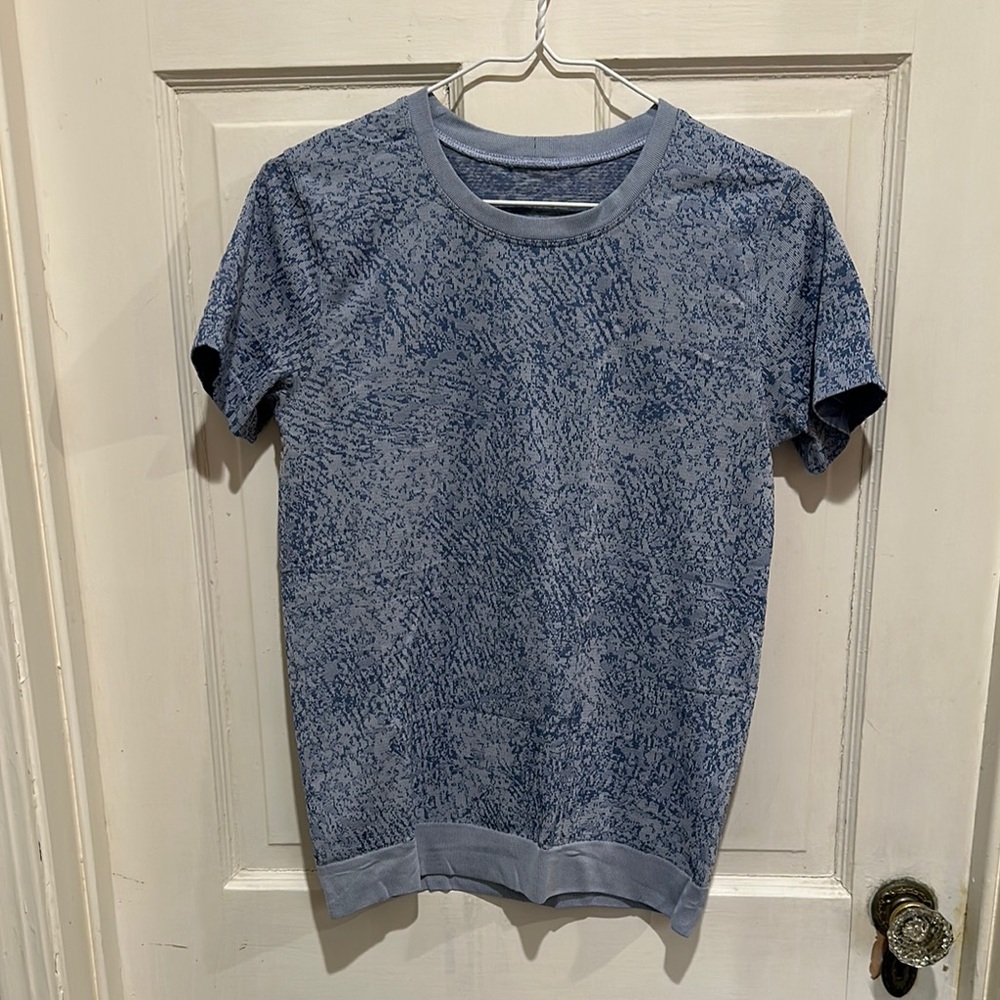 lululemon swiftly tshirt